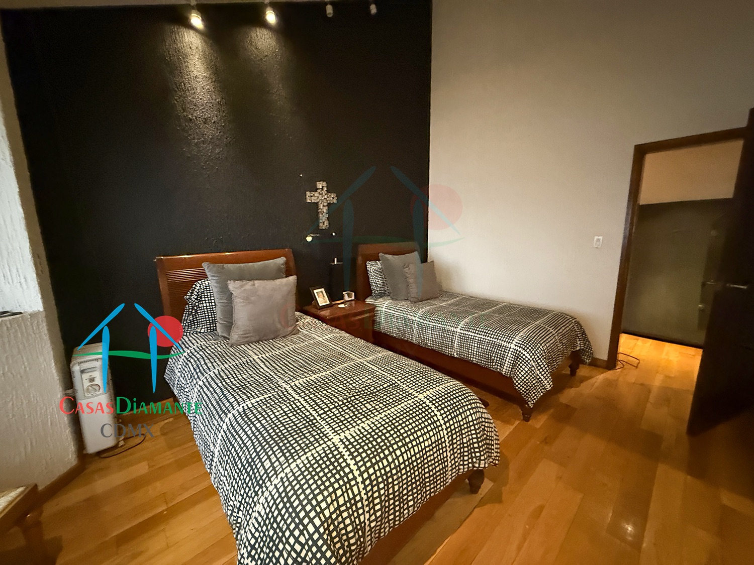 Interlomas Casa Rubén AB - Recámara uno 4